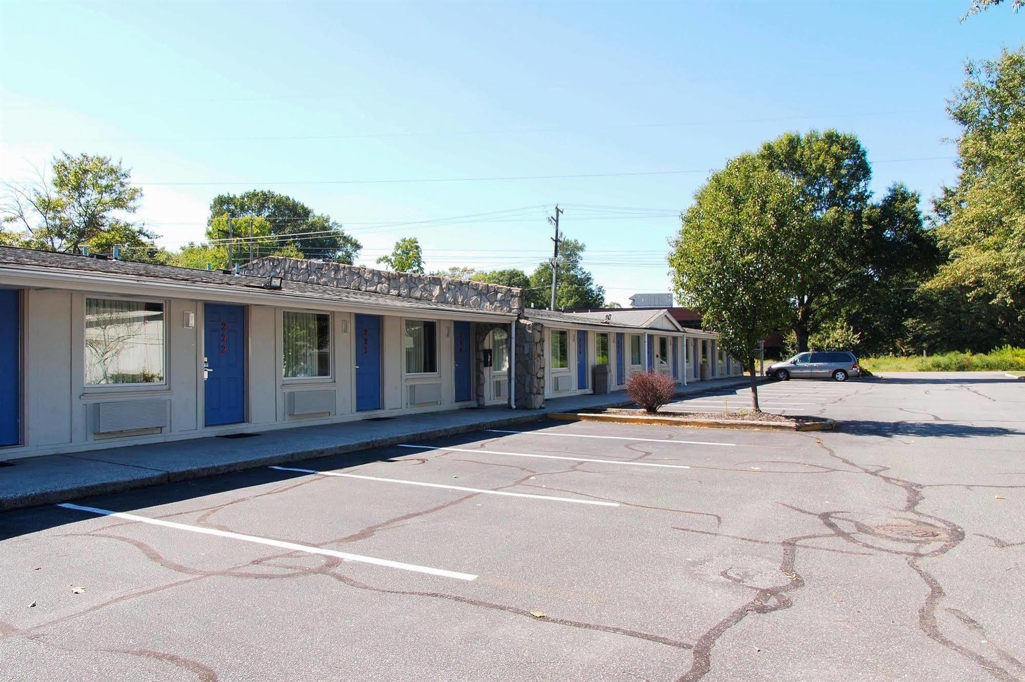 Motel 6-Newport News, Va Екстериор снимка