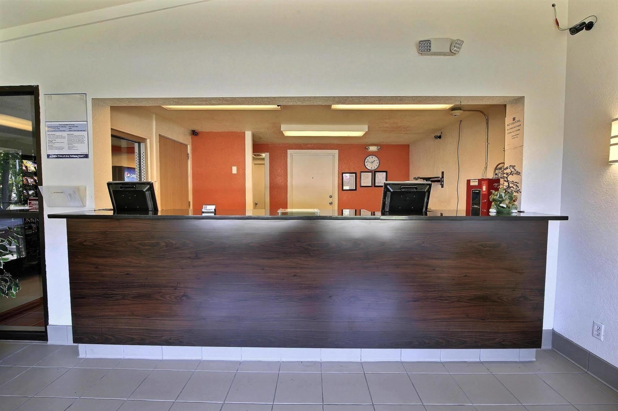 Motel 6-Newport News, Va Екстериор снимка