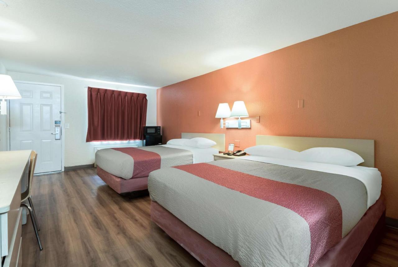 Motel 6-Newport News, Va Екстериор снимка