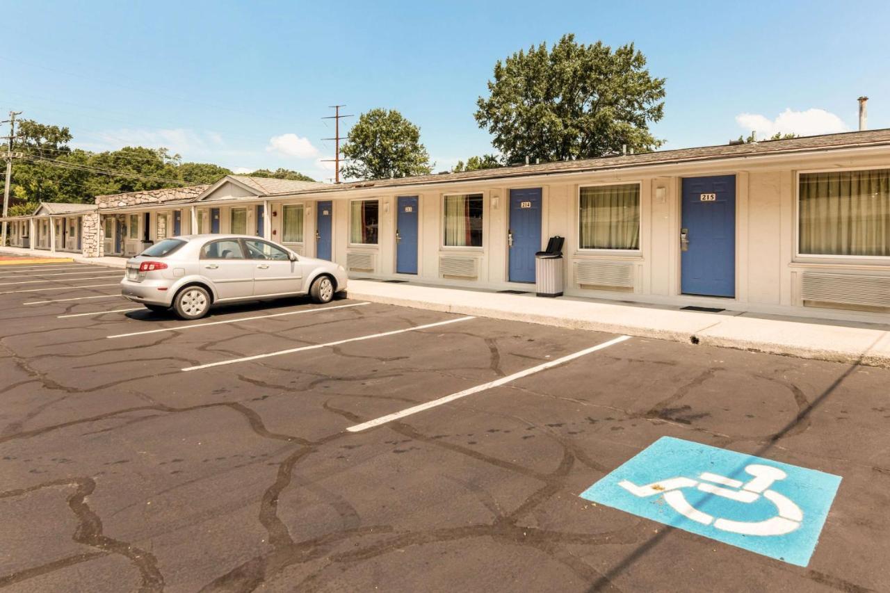 Motel 6-Newport News, Va Екстериор снимка