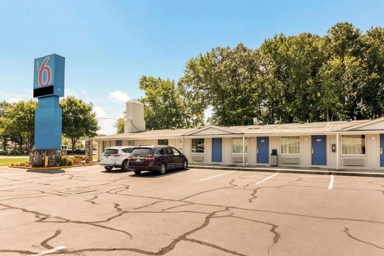 Motel 6-Newport News, Va Екстериор снимка